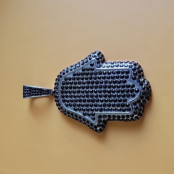 HAMSA WITH CHAIN - Picture 1 of 1